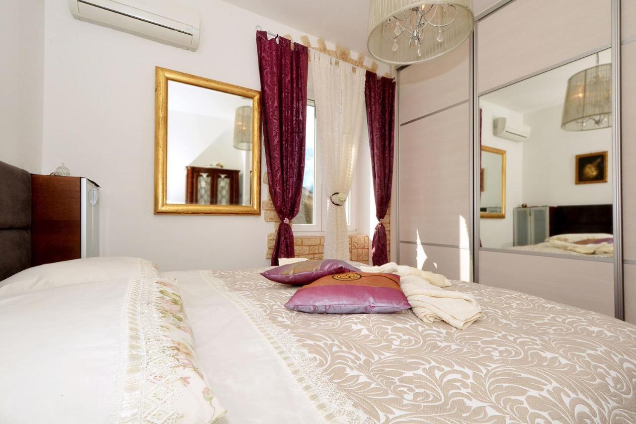Apartment Villa Bepe Vranjic Ngoại thất bức ảnh